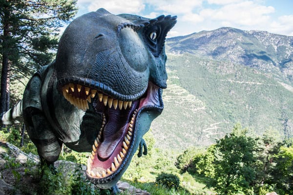 Escultura dinosaurio